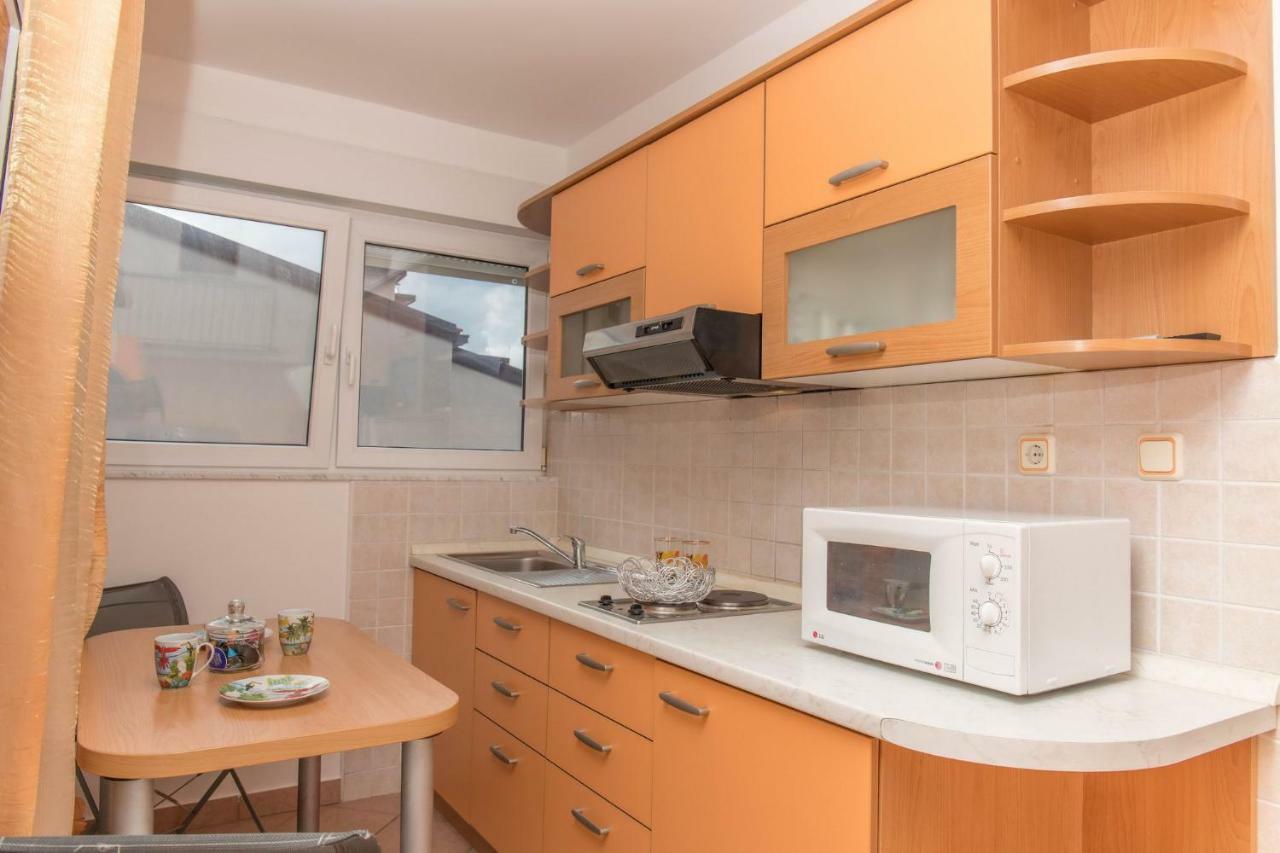 Apartments Zorica Драмаль Экстерьер фото